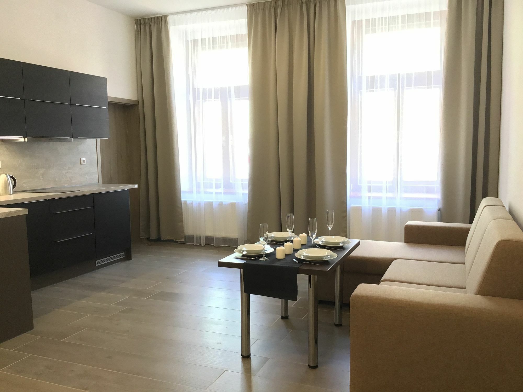 Euro Apartments Lidicka 39 برنو المظهر الخارجي الصورة
