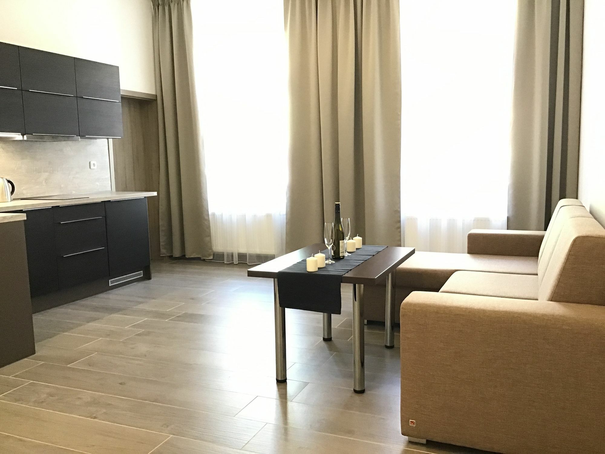 Euro Apartments Lidicka 39 برنو المظهر الخارجي الصورة